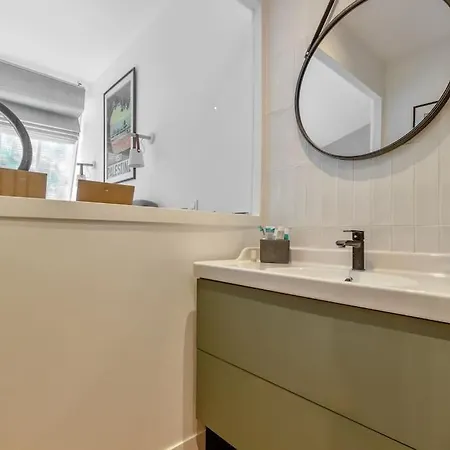 Modern Loft - Tour Eiffel - New ! - 4pax - Pro Apartmán *